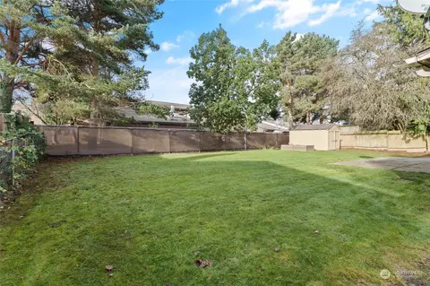 22302 W 2nd Ave, Bothell, WA 98021 photo 20
