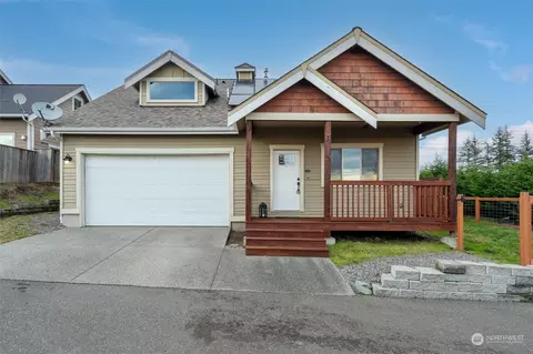 5699 Meadow View Ct, Ferndale, WA 98248