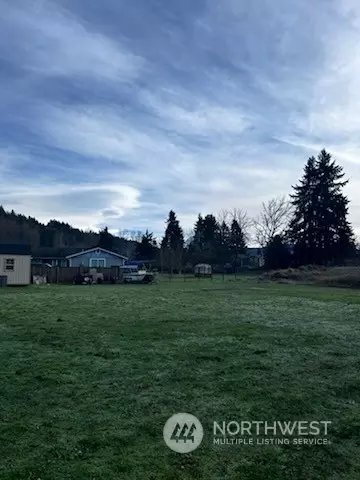 408 Leber St NE, Orting, WA 98360 photo 2