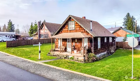 261 Stanford Ave, Carbonado, WA 98323