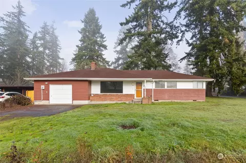 523 127th St E, Tacoma, WA 98445