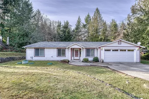 4809 Frender Ln NW, Seabeck, WA 98380