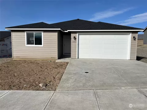 2323 SE 3rd St, East Wenatchee, WA 98802