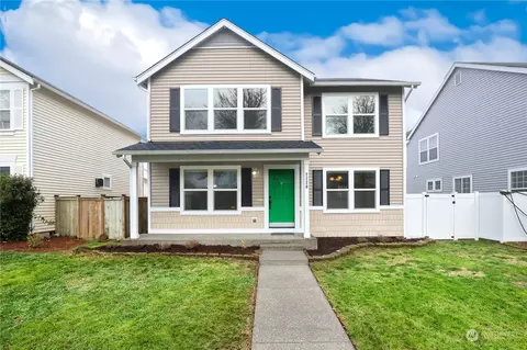 2220 Forrest St, Dupont, WA 98327