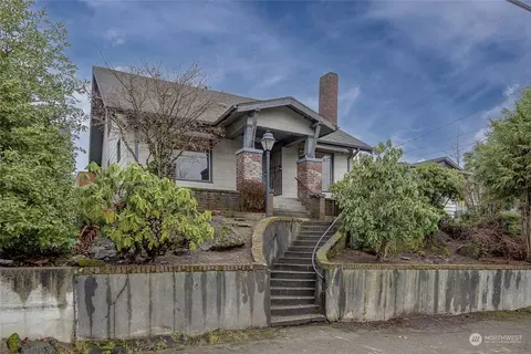 3328 34th Ave S, Seattle, WA 98144