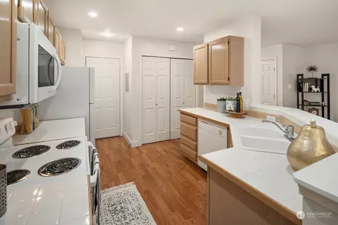 23111 15th Ave SE #E4, Bothell, WA 98021 photo 14