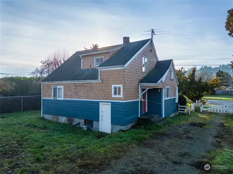 Exterior - 14611 E State Route 162, Orting, WA 98360 photo 3 of 3