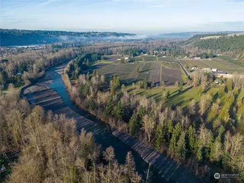 View/Area - 14611 E State Route 162, Orting, WA 98360 photo 9 of 15