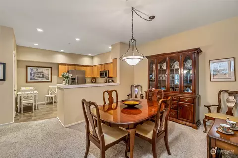 107 164th St SE #2-201, Bothell, WA 98012 photo 17
