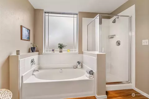 107 164th St SE #2-201, Bothell, WA 98012 photo 22