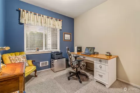 107 164th St SE #2-201, Bothell, WA 98012 photo 25