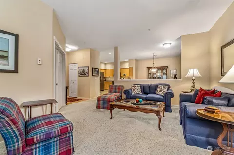 107 164th St SE #2-201, Bothell, WA 98012 photo 9
