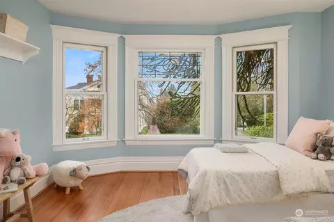903 16th Ave E, Seattle, WA 98112 photo 22