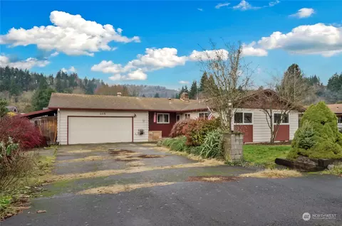 105 Ventura Dr, Kelso, WA 98626