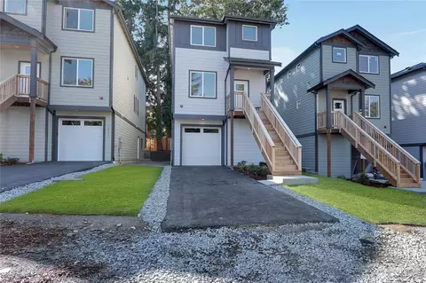 1045 S 115th St, Burien, WA 98168