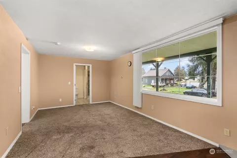 2131 Stuart St, Raymond, WA 98577 photo 8