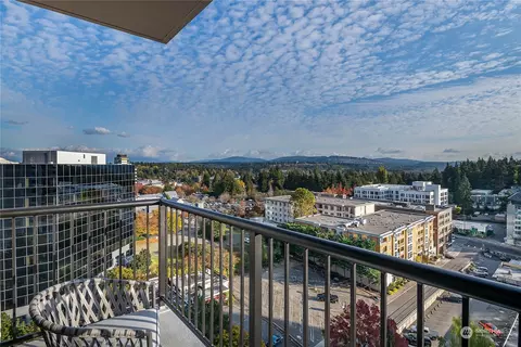 177 107th Ave NE #1703, Bellevue, WA 98004