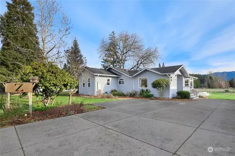 42404 268th Ave SE, Enumclaw, WA 98022