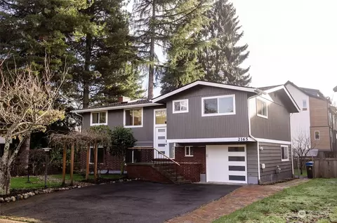 2165 N 186th St, Shoreline, WA 98133
