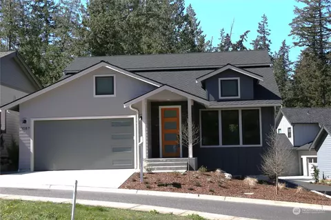 9087 Sea Mist Ln, Blaine, WA 98230