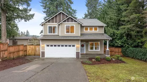 260 Goldenrod St, Port Orchard, WA 98366