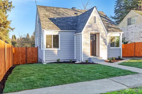4523 E C St, Tacoma, WA 98404