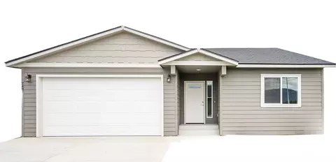 2478 3rd St SE, East Wenatchee, WA 98802