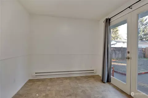 22113 43rd Ave E, Spanaway, WA 98387 photo 9