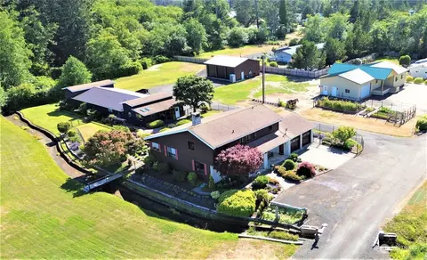 321 Grant Ave, Westport, WA 98595