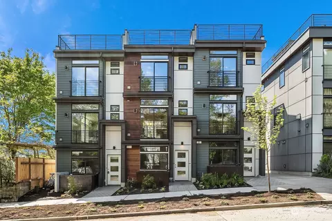 3623 C Linden Ave N, Seattle, WA 98103