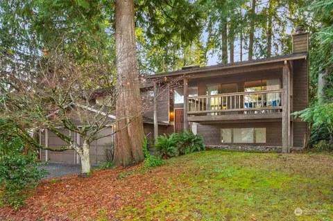 916 104th Pl SE, Everett, WA 98208 photo 2