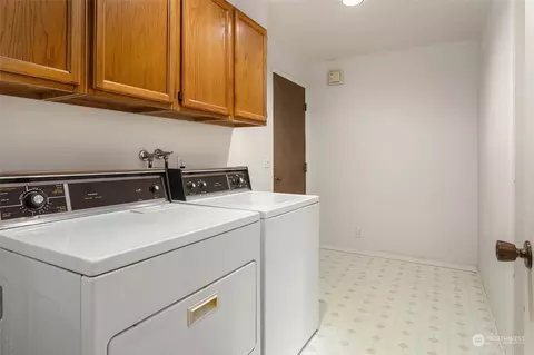 916 104th Pl SE, Everett, WA 98208 photo 27