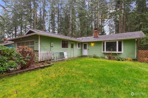 14624 Englewood Dr NW, Gig Harbor, WA 98329