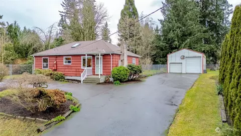 13045 166th Ave SE, Renton, WA 98059