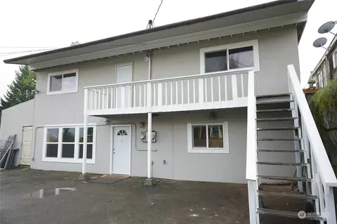 10730 S Myers Way, Seattle, WA 98168