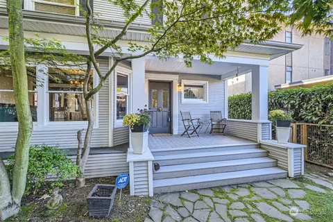 2323 Franklin Ave E #A & B, Seattle, WA 98102