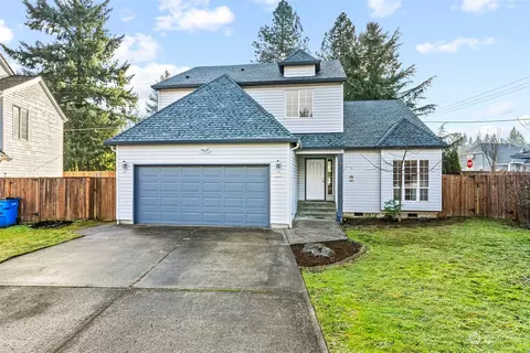 10910 NE 51st Ct, Vancouver, WA 98662