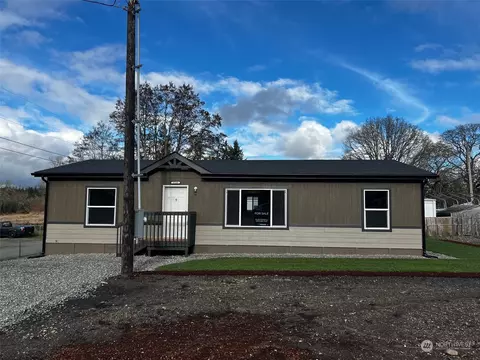 314 W Third #B, Roy, WA 98580