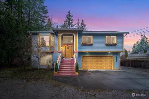 622 Sprague Valley Dr, Maple Falls, WA 98266
