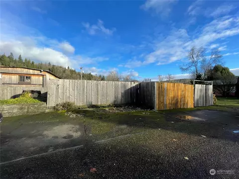 1 Cummings Ave, Elma, WA 98541