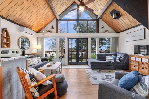 108 Lodge Ln, Eastsound, WA 98245 photo 3