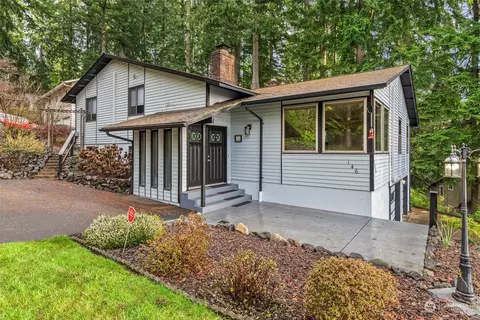 146 Monticello Dr, Longview, WA 98632