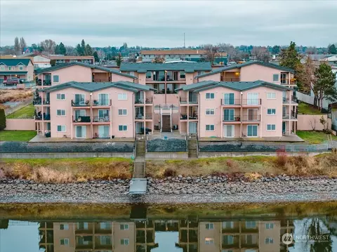 2900 W Marina Dr #102, Moses Lake, WA 98837