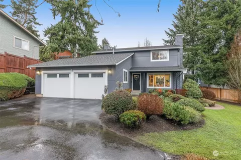 18718 66th Ave NE, Kenmore, WA 98028