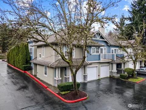 2268 Newport Way NW #1-2, Issaquah, WA 98027