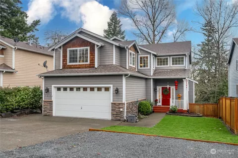 1215 10th Ave, Milton, WA 98354