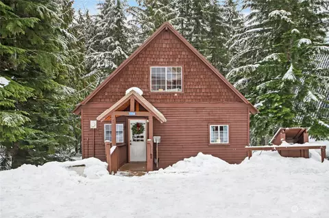 170 Cascade Pl, Snoqualmie Pass, WA 98068