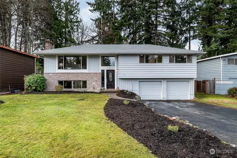 19832 80th Pl W, Edmonds, WA 98026