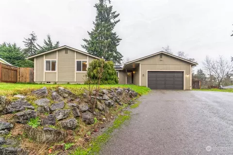 7295 SE Truman St, Port Orchard, WA 98366