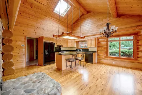 809 S 3rd St, Pe Ell, WA 98572 photo 10